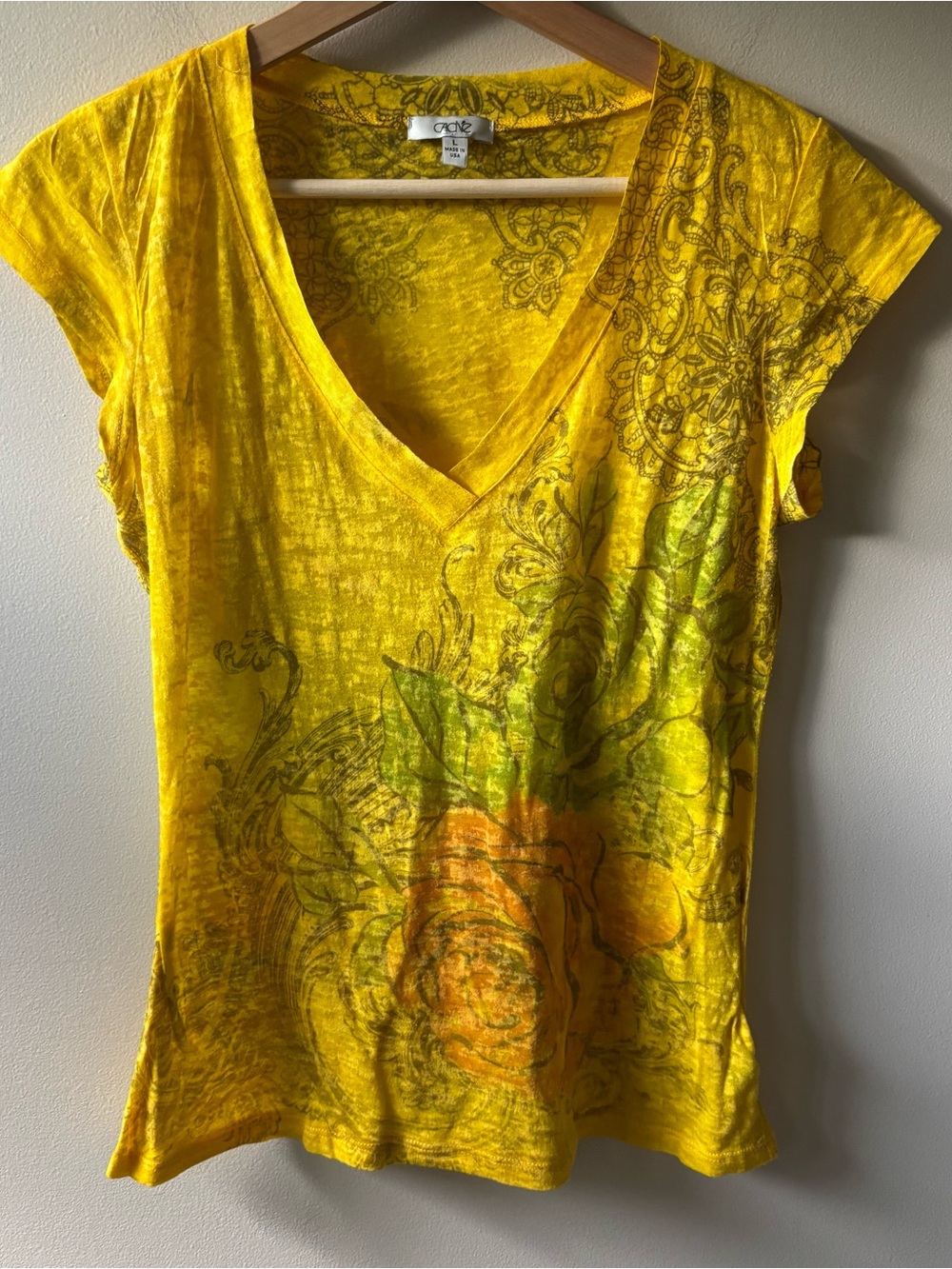 Cache Yellow V Neck Short Sleeve Graphic Tee